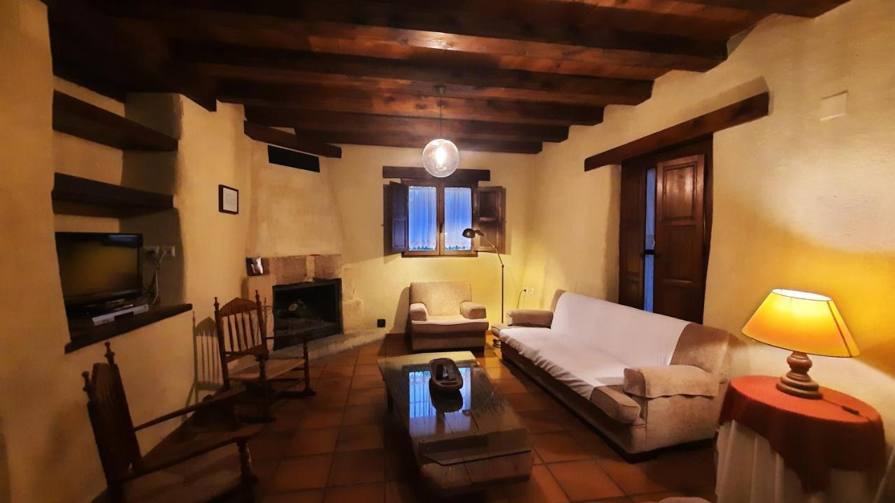Casas Rurales Tio Frasquito Y Cleto Йесте Экстерьер фото